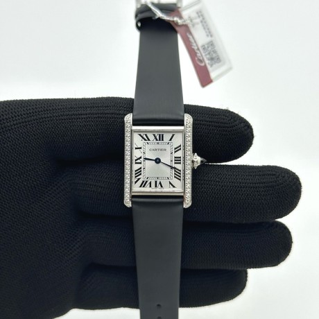 F1공장 까르띠에 탱크 머스트 스몰 다이아몬드베젤 블랙스트랩 Cartier Tank Must Small Dia SS/LE Wht F1F Sw Qtz