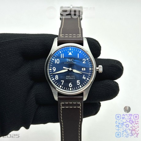 V7공장 IWC 파일럿 마크18 어린왕자에디션 가죽스트랩 Mark XVIII IW327010 Le Petit Prince V7F 1:1 Best Edition Blue Dial on Brown Leather Strap