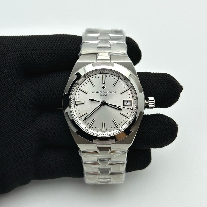 ZF공장 바쉐론콘스탄틴 오버시즈 4500V 스틸 화이트다이얼 브레이슬릿 Overseas 4500V SS ZF 1:1 Best Edition Silver Dial on SS Bracelet A5100